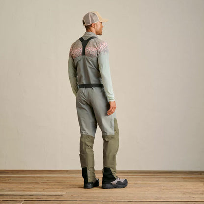 Orvis Men's Clearwater Stockingfoot Wader back view – reinforced seat and adjustable suspenders