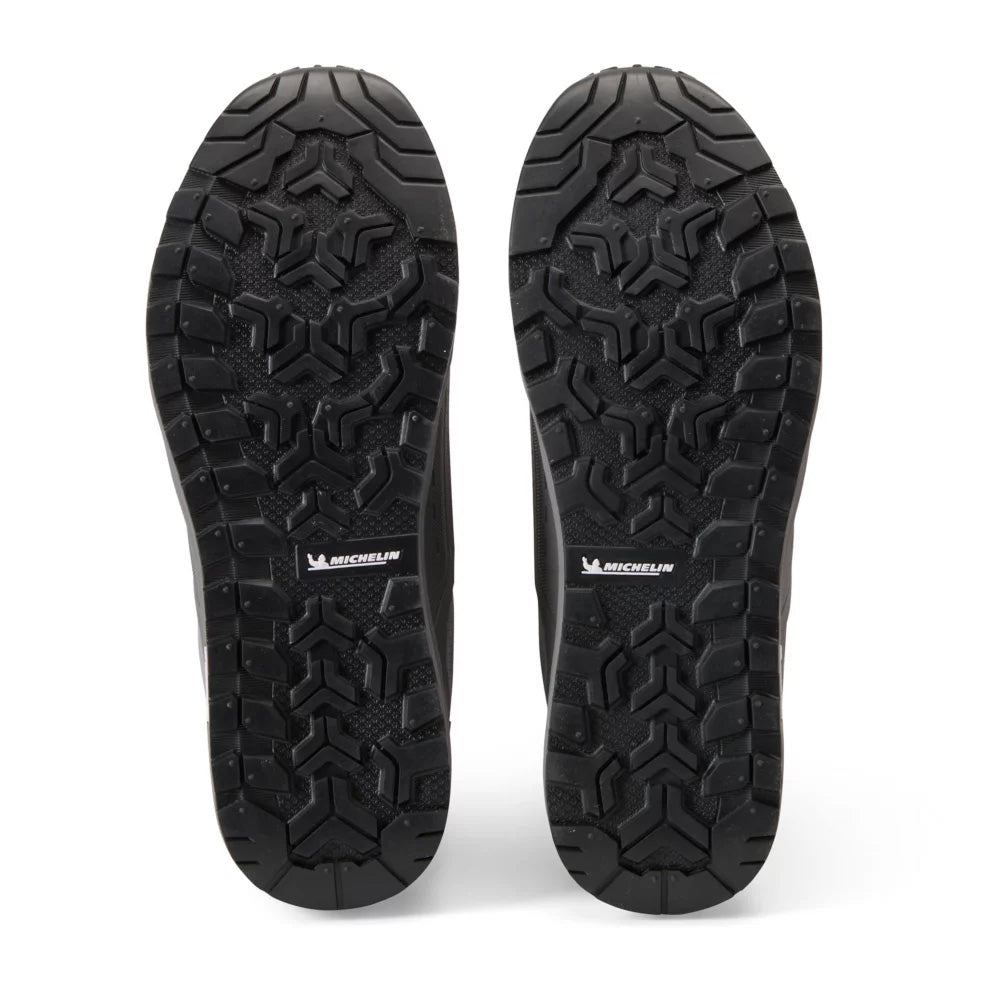 2025 Pro Approach shoe sole