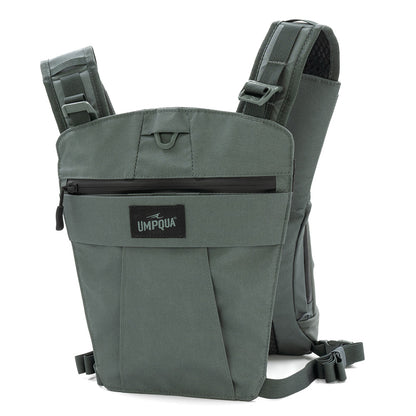 Umpqua ThunderCreek Chest Pack, Swiftlink chest pack - View of the flexible back compartment with net attachment shown along with a zippered bellowed pocket