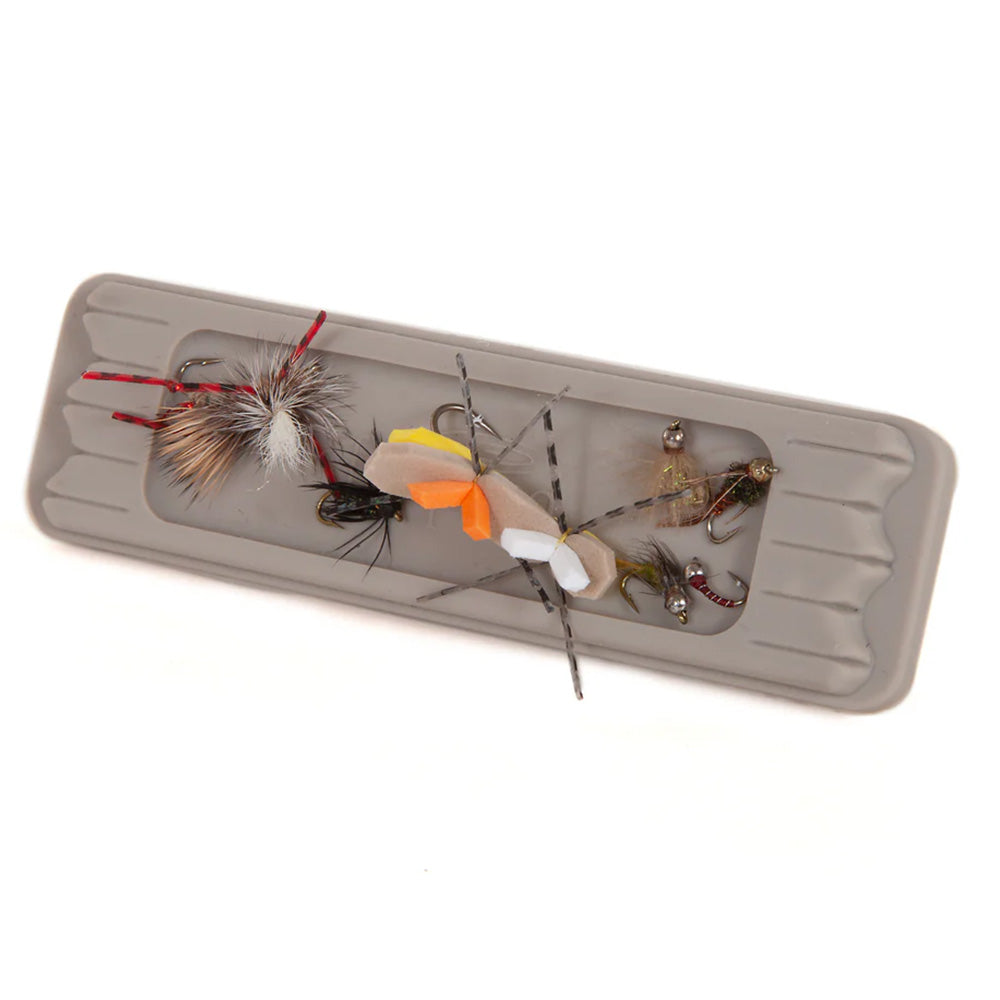 Tacky Fly Dock Magnetic Pad for flies