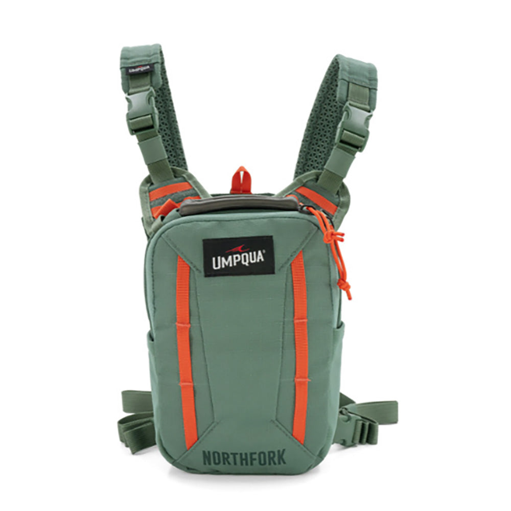 Umpqua North Fork Chest Pack in Pine color